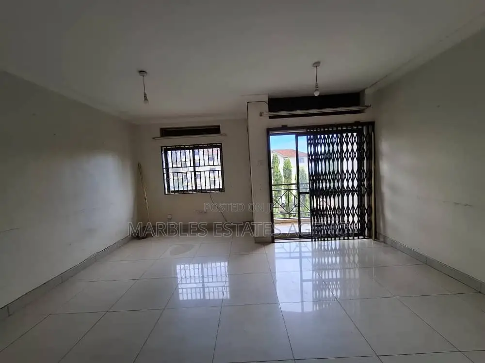3bdrm Condo in Naalya Estate, Central Division for sale