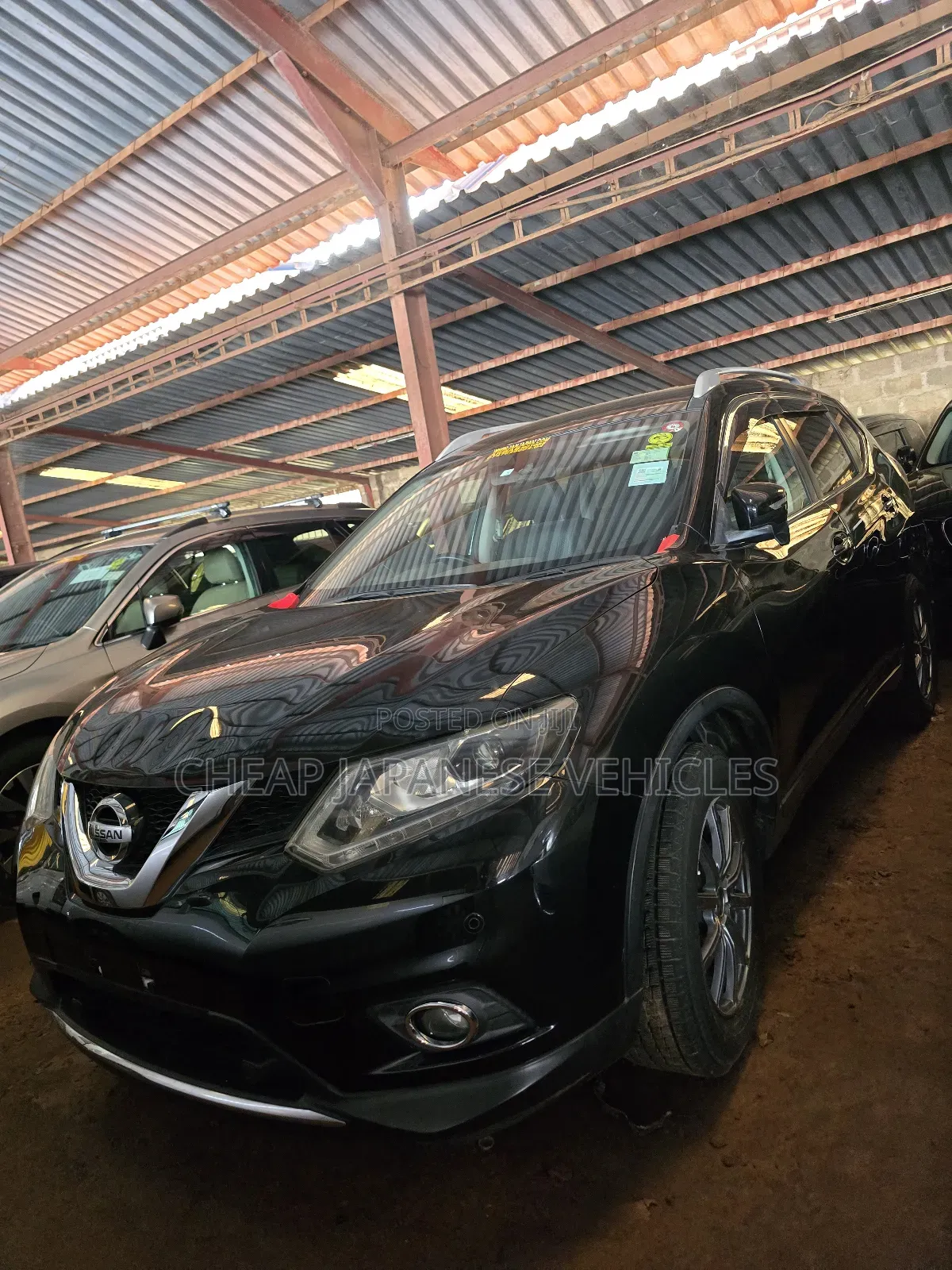 Nissan X-Trail 2.0 Petrol AWD 2016 Black