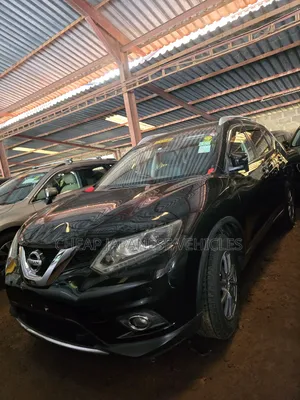 Nissan X-Trail 2.0 Petrol AWD 2016 Black