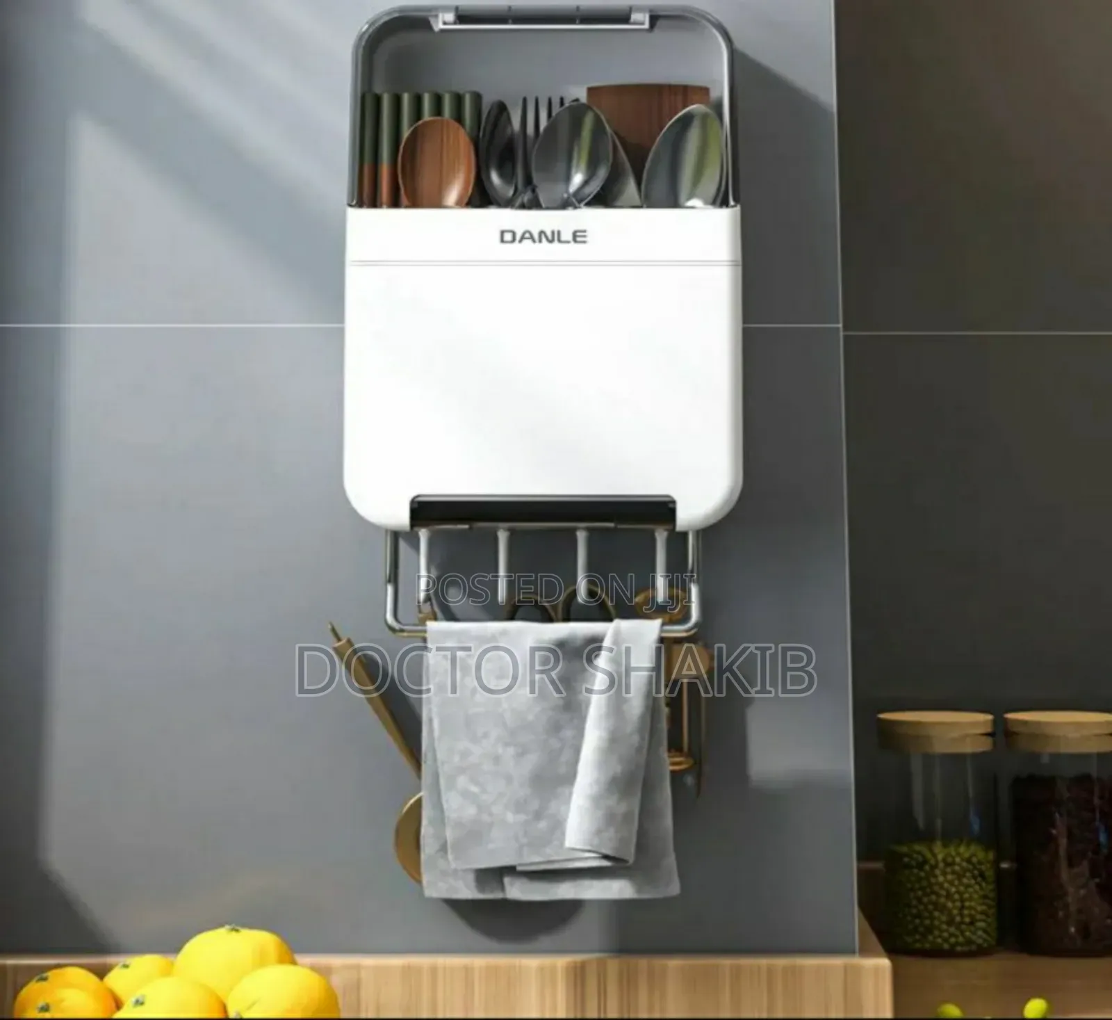 Luxurious Wall Mounted Kitchen Utensils Holder