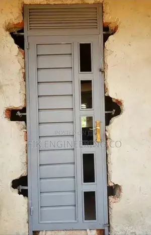 S Back Door