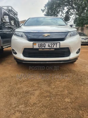 Photo - Toyota Harrier 2015 White