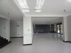 Furnished 7bdrm Mansion in Kyanja, Nakawa for sale