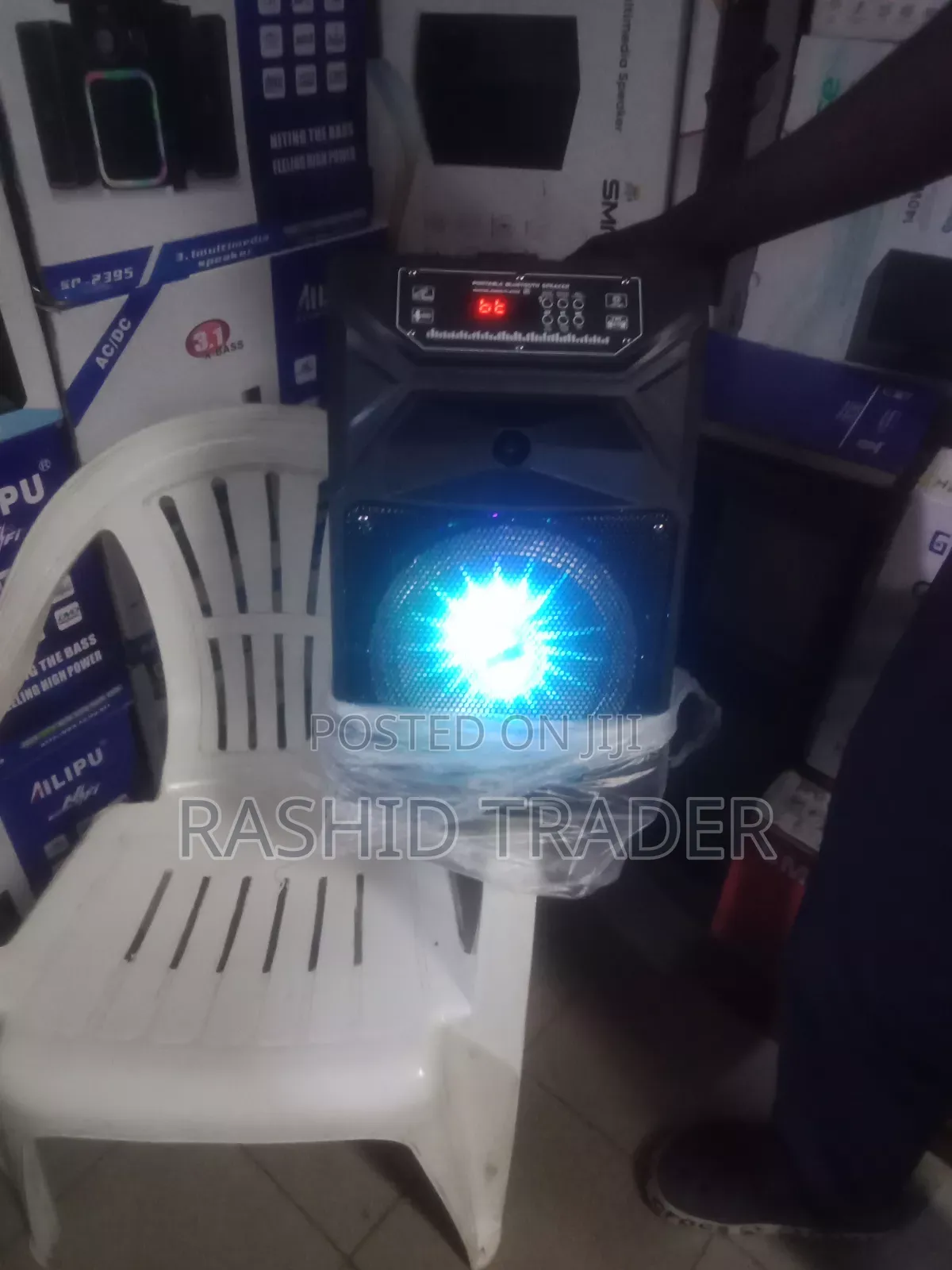 8 Inch 7000 Watts Amplified Speaker