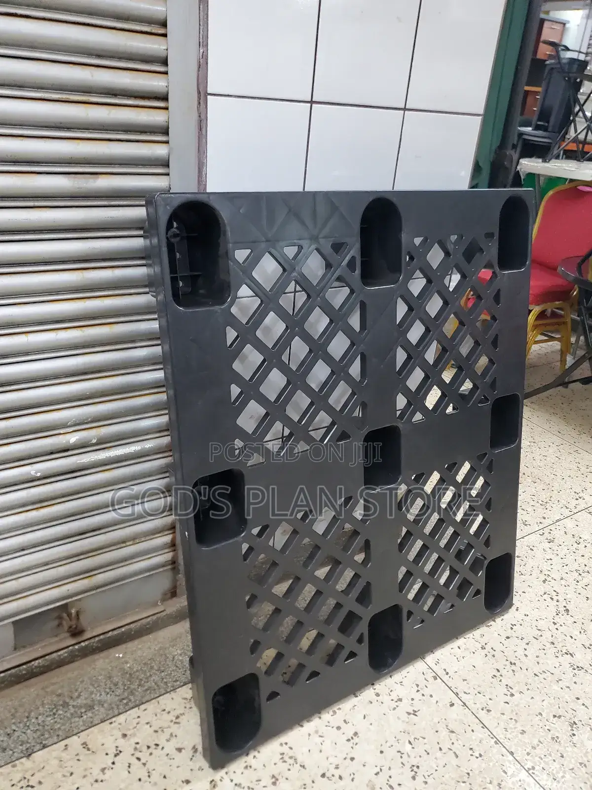 Black Imported Plastic Pallets