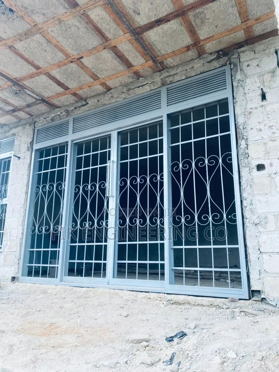 Sriding Door