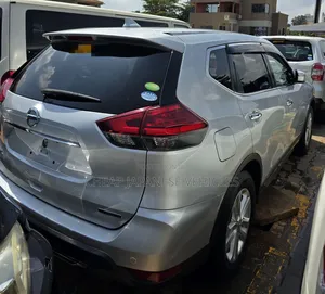 Nissan X-Trail 2.0 Hybrid AWD 2018 Silver