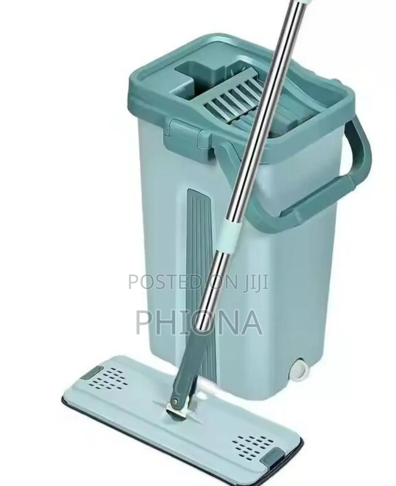 360 Rotating Mopper With a Bucket