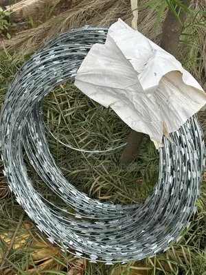 Sekanyorya Razor Wire