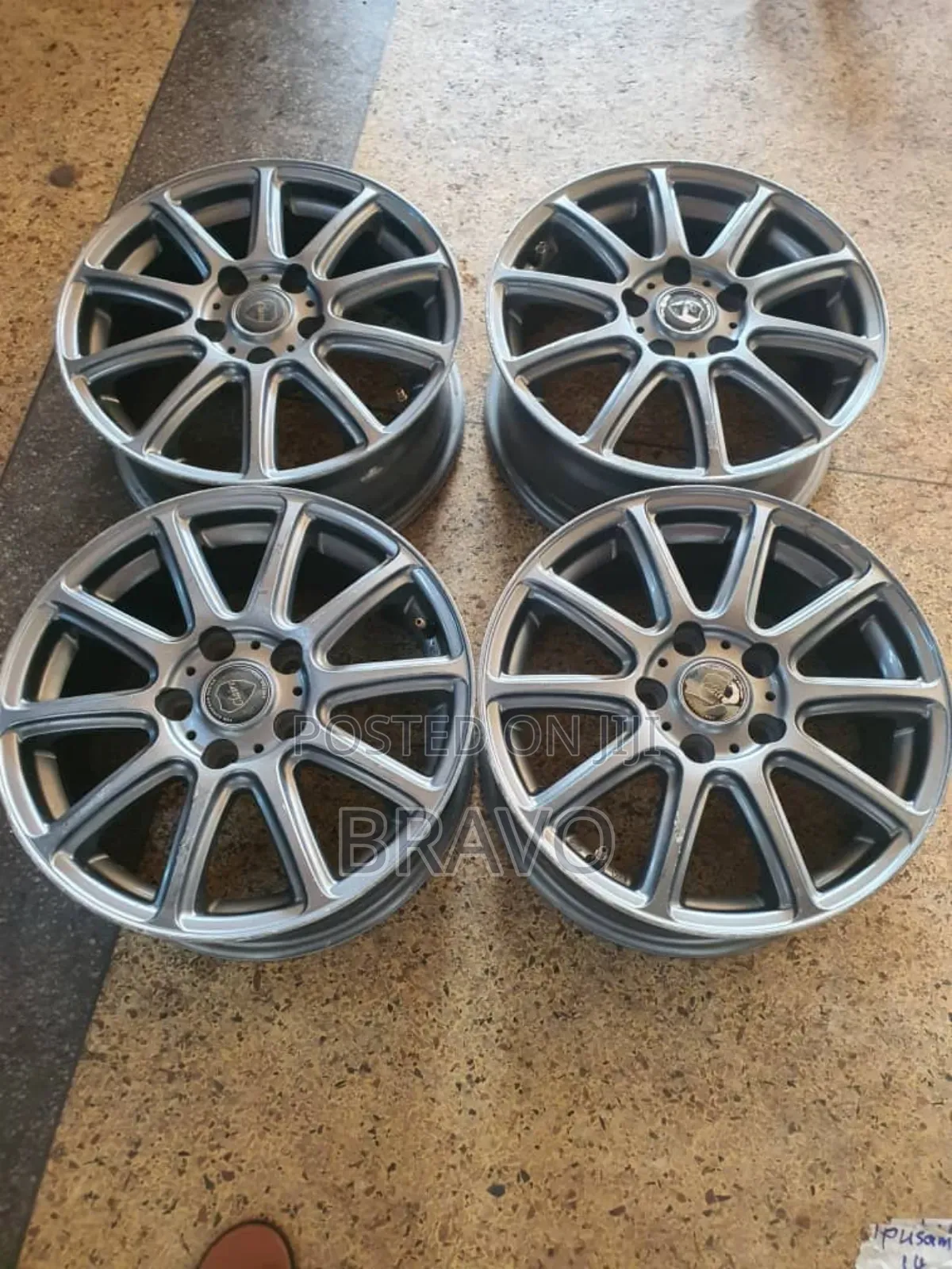 Rims Japna Size 16 for Noah .