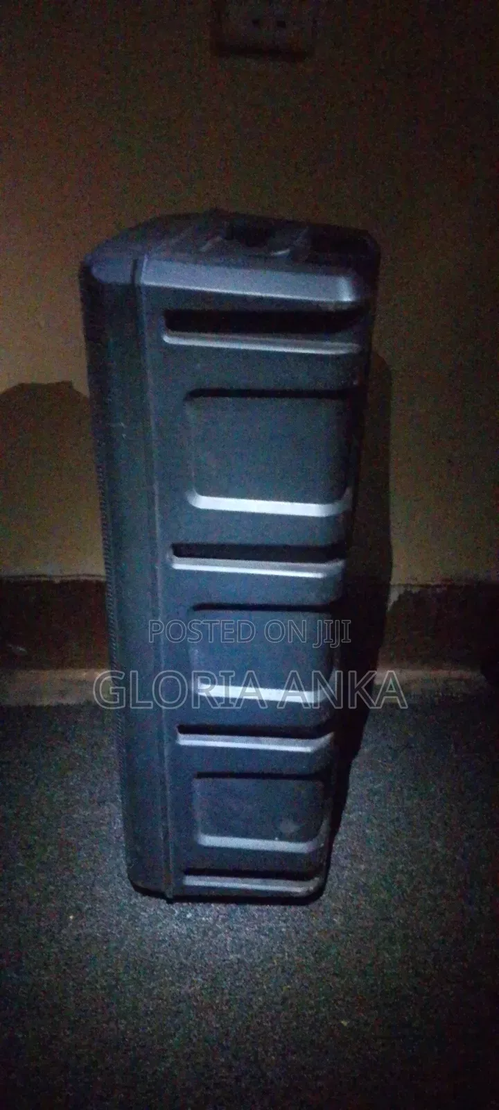Good Speaker at Only 100000ugshs for More Contact Me