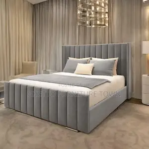Photo - 5 by 6 Land Scape Gray Bed Brand New