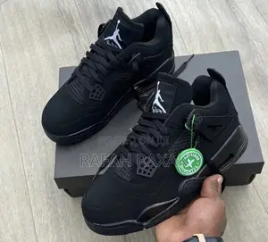 Nike Air Jordan 4 Retro “Black Cat” Sneakers