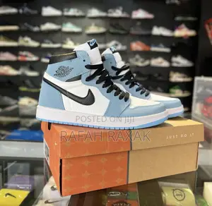 Original Blue/White Nike Air Jordan 1 Retro High Og Sneakers