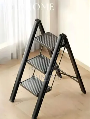 Photo - Portable Steel 3-Step Folding Ladder