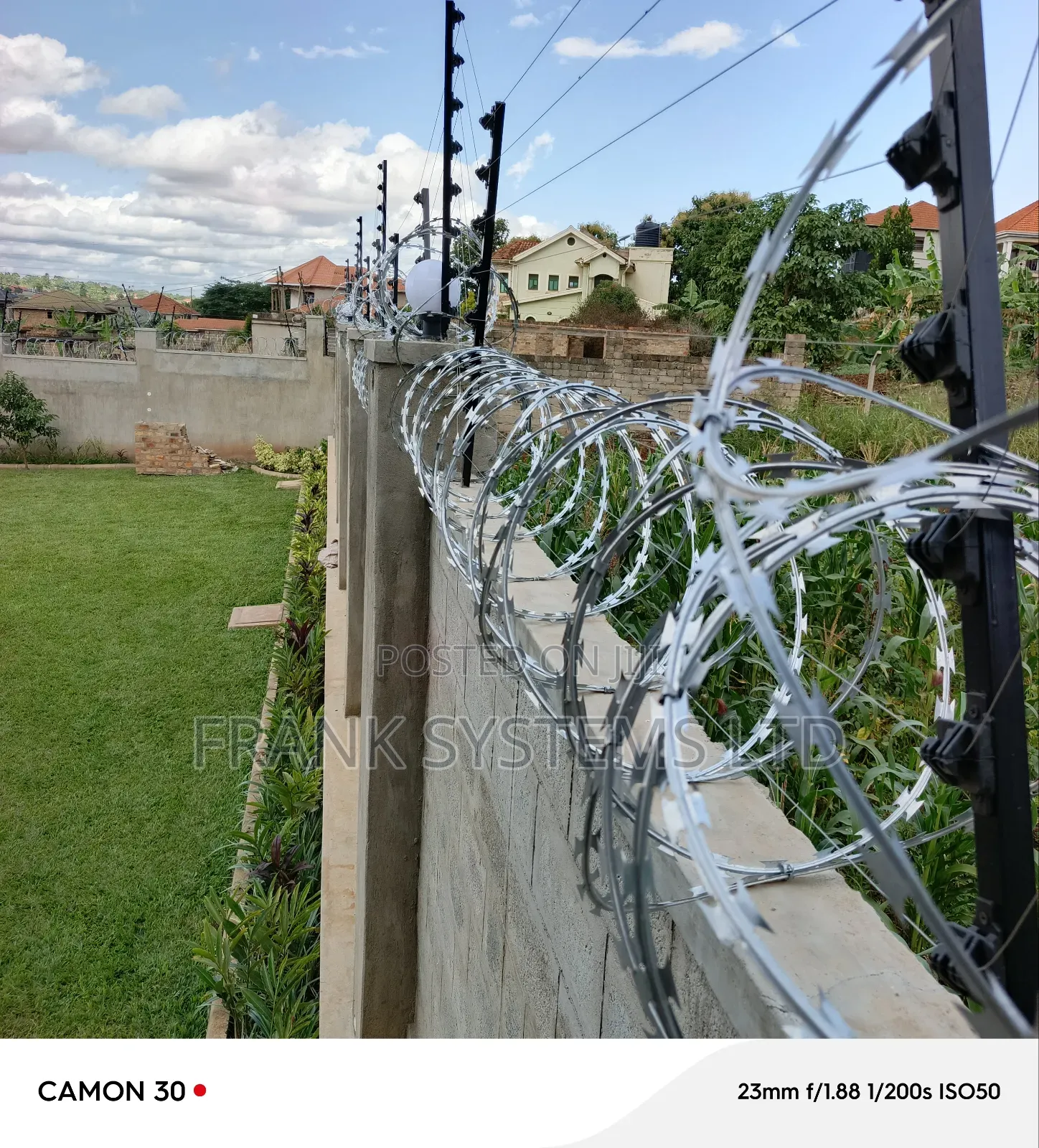Electric Fence Voltage With Razorwire