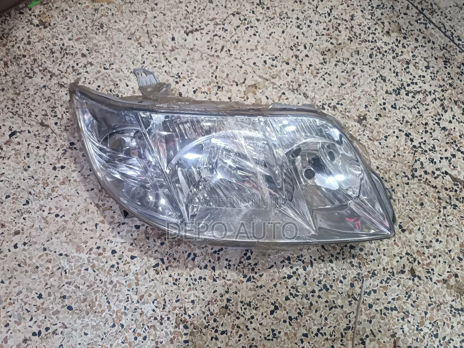 Corolla 2005 New Headlamp