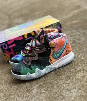 Original Nike Kyrie Kybrid S2 “Pineapple” Basketball Sneaker