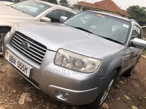 Photo - Subaru Forester 2007 Silver