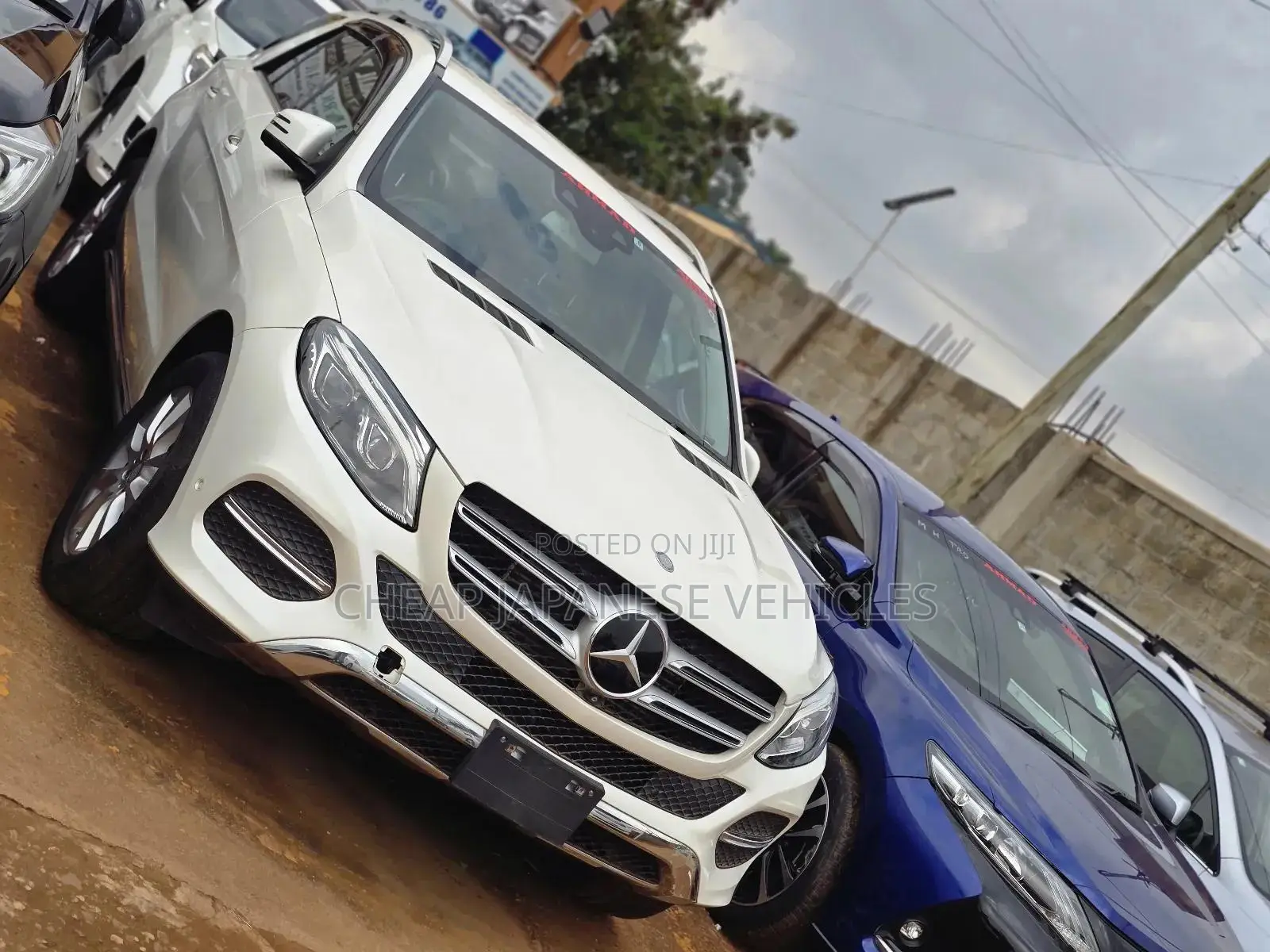 Mercedes-Benz GLE-Class GLE 350d 4MATIC 2016 Pearl