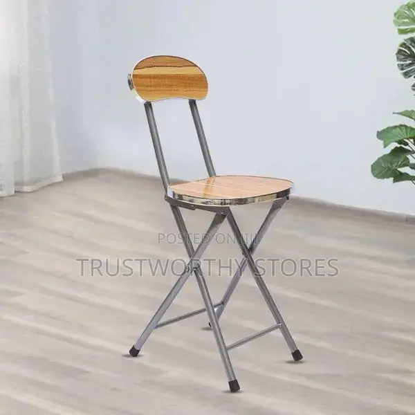 X-Shaped Foldable Chair