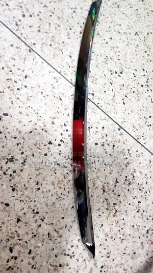 Front Bonnet Chrome Molding for Premio 2006