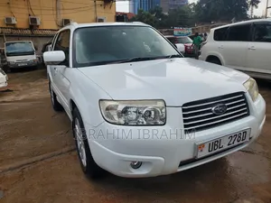 Photo - Subaru Forester 2007 White