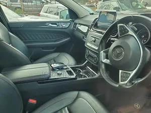 Mercedes-Benz GLE-Class 2016 White