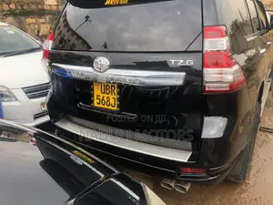 Toyota Land Cruiser Prado 2015 Black