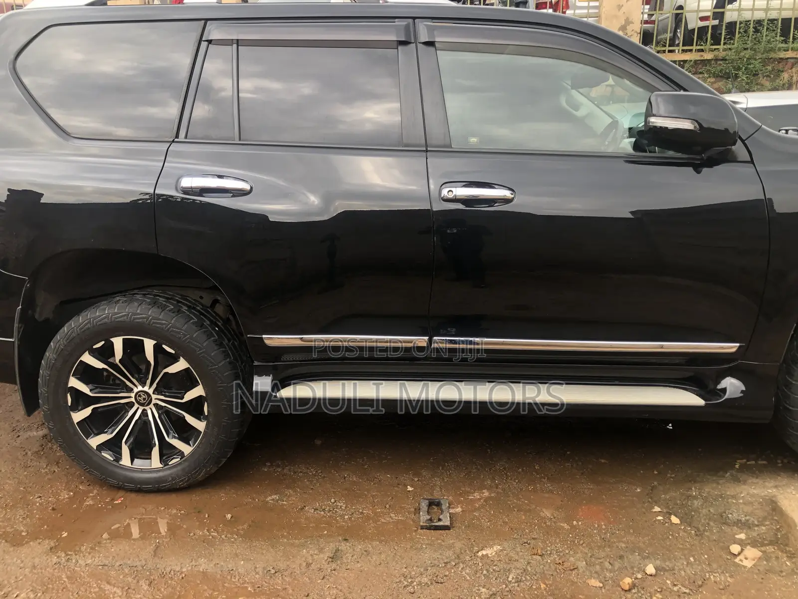 Toyota Land Cruiser Prado 2015 Black