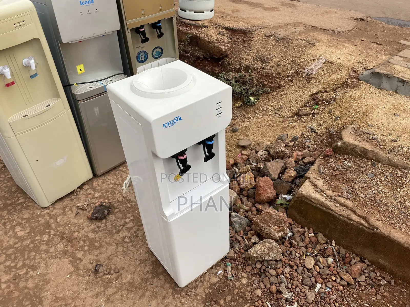 White Ice Cool Water Dispenser