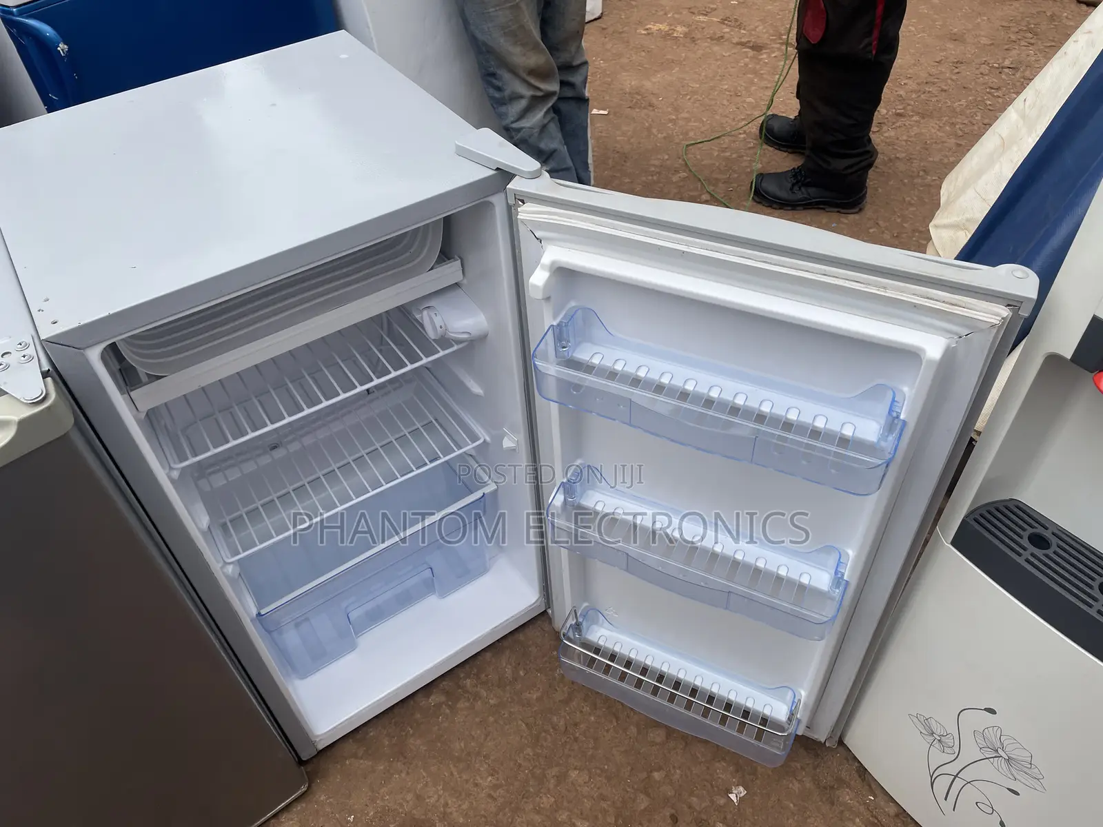 120litre Table Top Fridge