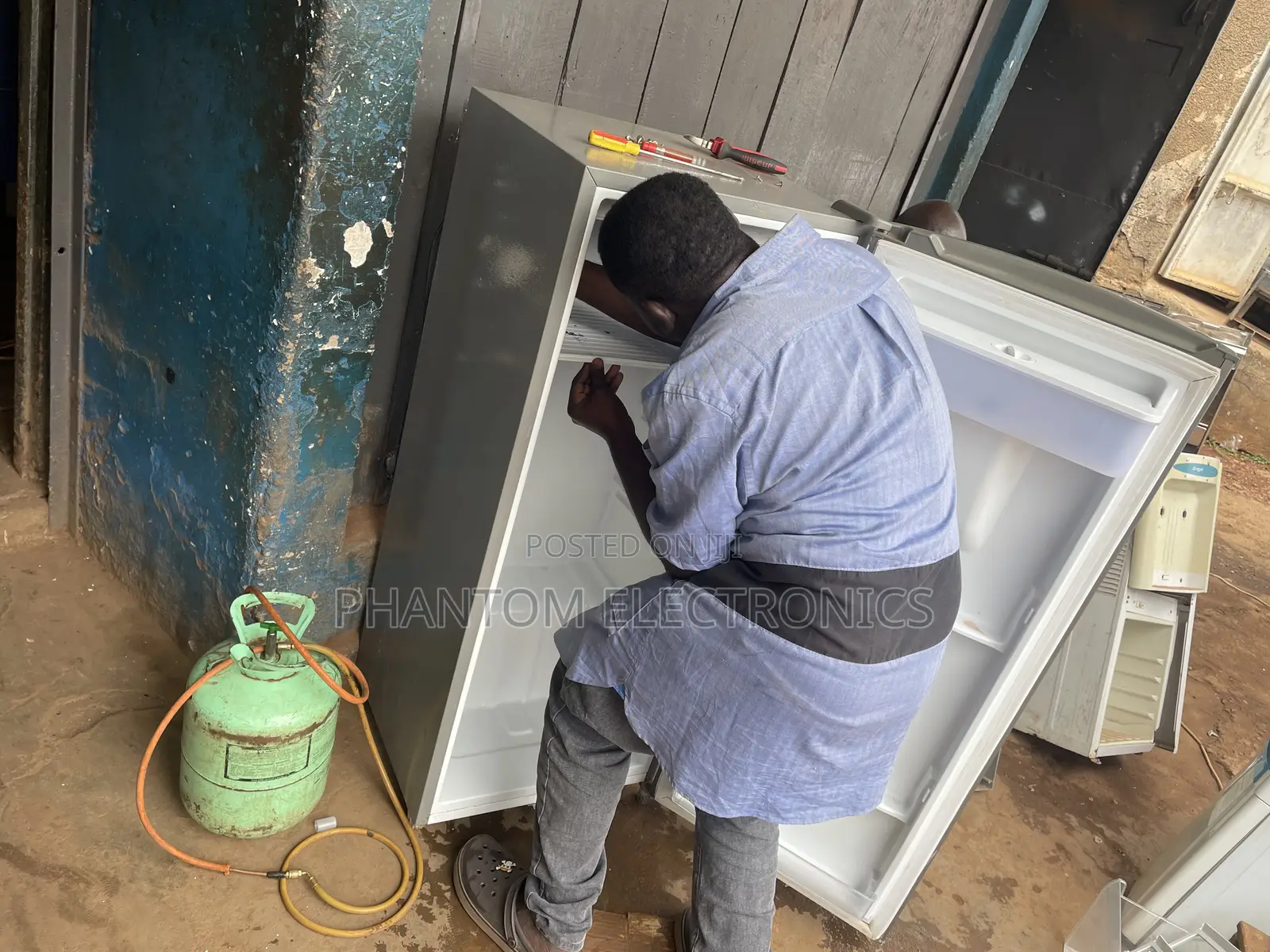 Cheap Fridge Repair Services