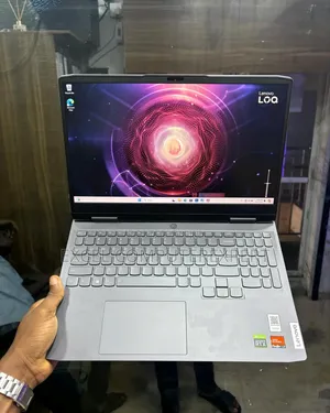 New Laptop Lenovo LOQ 15ARP9 16GB AMD Ryzen 7 SSD 512GB