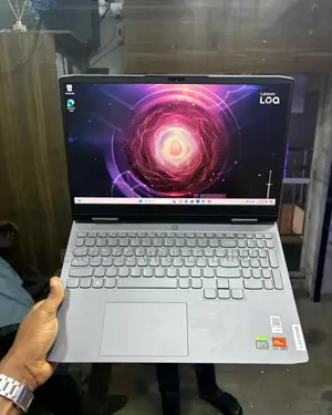 New Laptop Lenovo LOQ 15ARP9 16GB AMD Ryzen 7 SSD 512GB