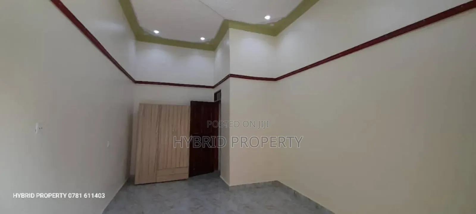 8bdrm Apartment in Namungoona Along, Rubaga for sale