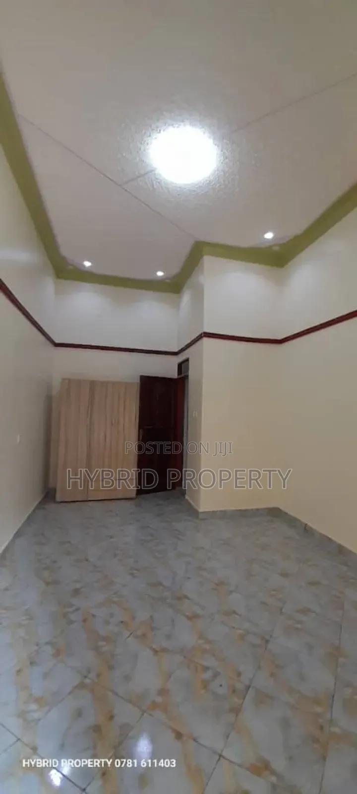 8bdrm Apartment in Namungoona Along, Rubaga for sale