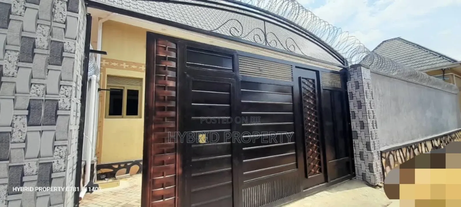 8bdrm Apartment in Namungoona Along, Rubaga for sale