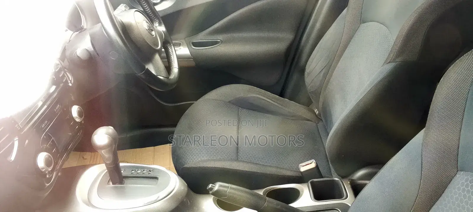 Toyota Sienta 1.5 Hybrid FWD 2015 Green