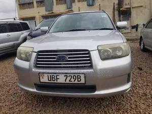 Photo - Subaru Forester 2.0 X Trend 2006 Silver