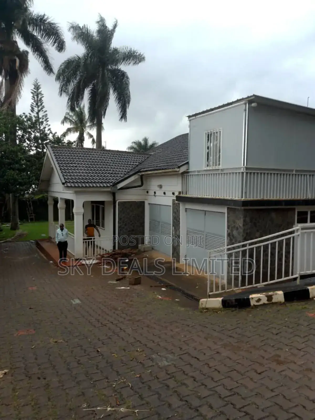 5bdrm Duplex in Naguru, Nakawa for rent
