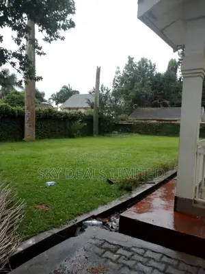 5bdrm Duplex in Naguru, Nakawa for rent