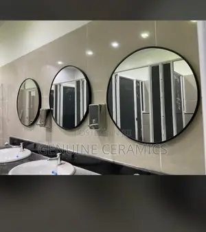 Round Mirrors