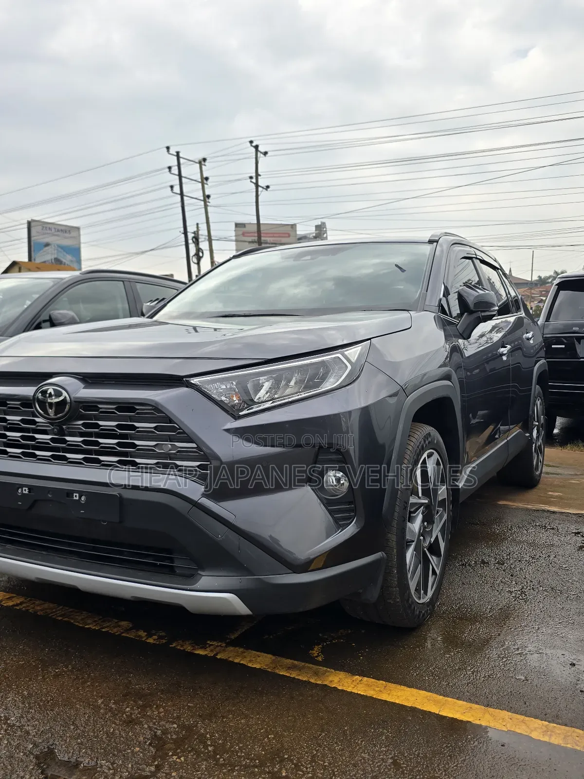 Toyota RAV4 Limited AWD 2020 Gray