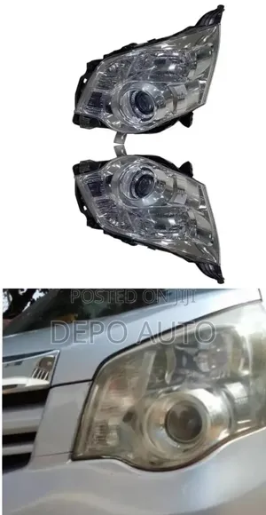 Noah 2010/12 Brand New Headlamps