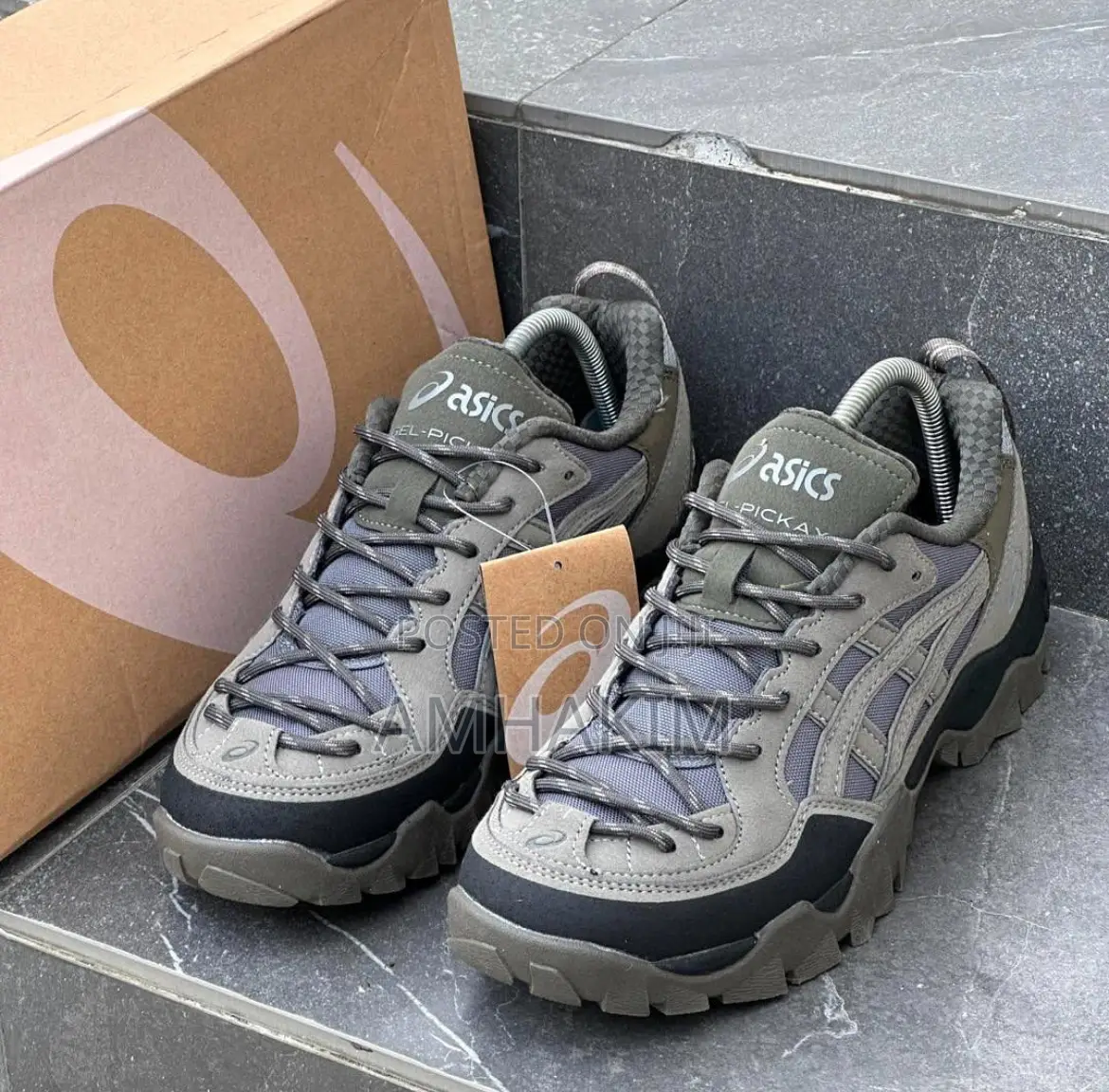 Classic Men's Asic Gel Pickax Sneakers in Stock