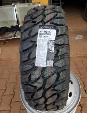 265/70r17 Onyx Mudterrian.
