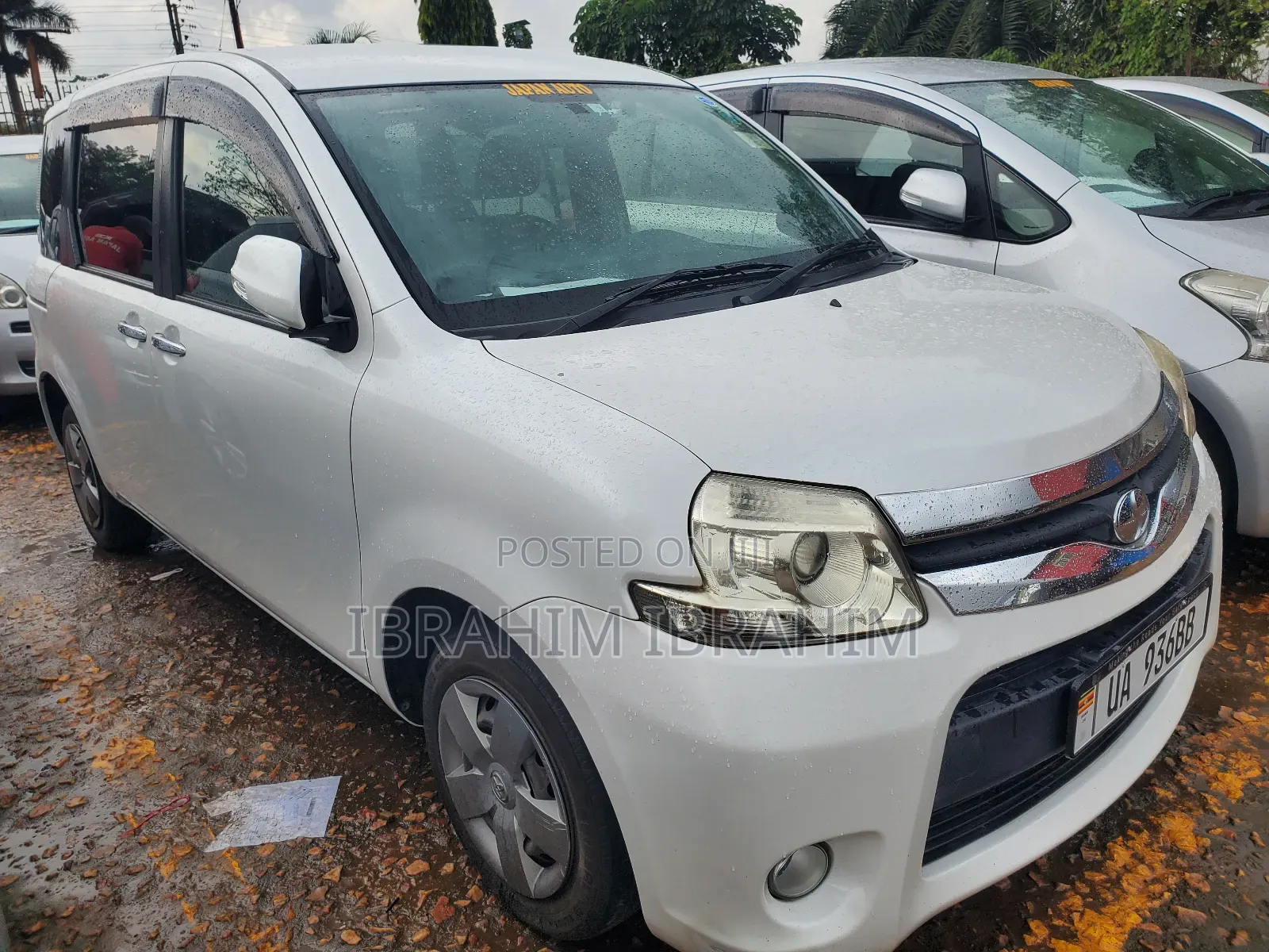Toyota Sienta 2011 White