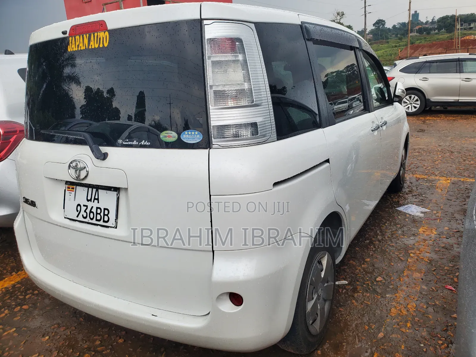 Toyota Sienta 2011 White