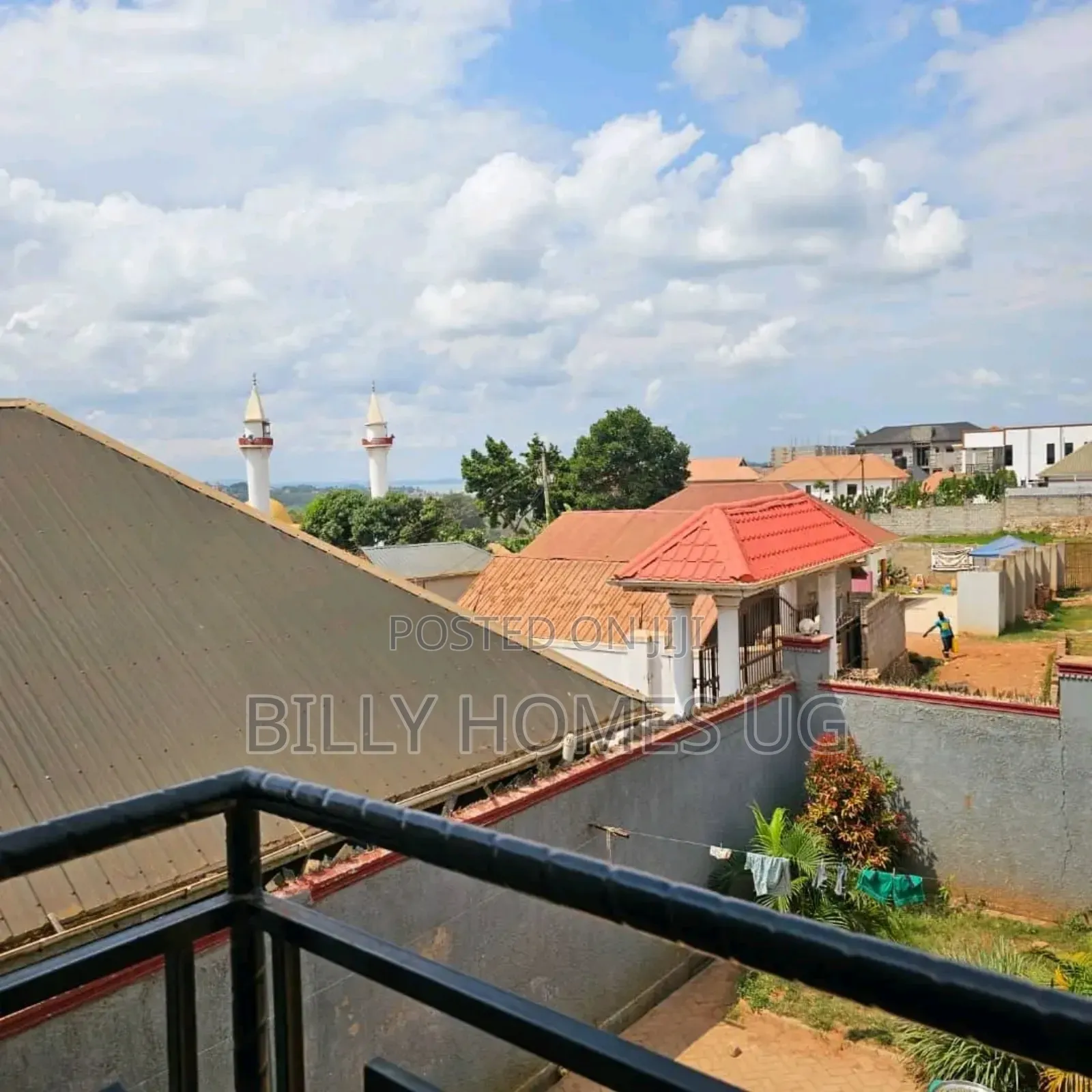 4bdrm Villa in Makindye for sale